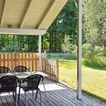 Henny - 1-5km From The Sea By Interhome Hals